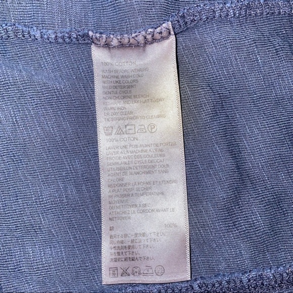 6 Tommy Bahama cowl neck zip up - Picture 7 of 8